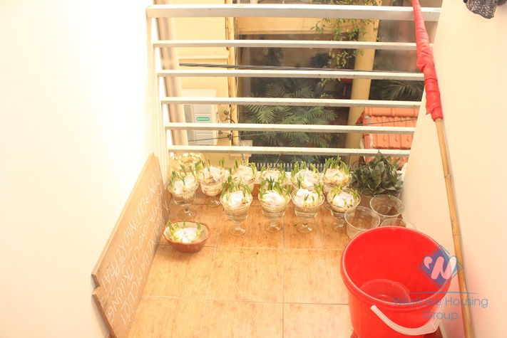 House for rent in Nghi Tam village, Tay Ho, Ha Noi